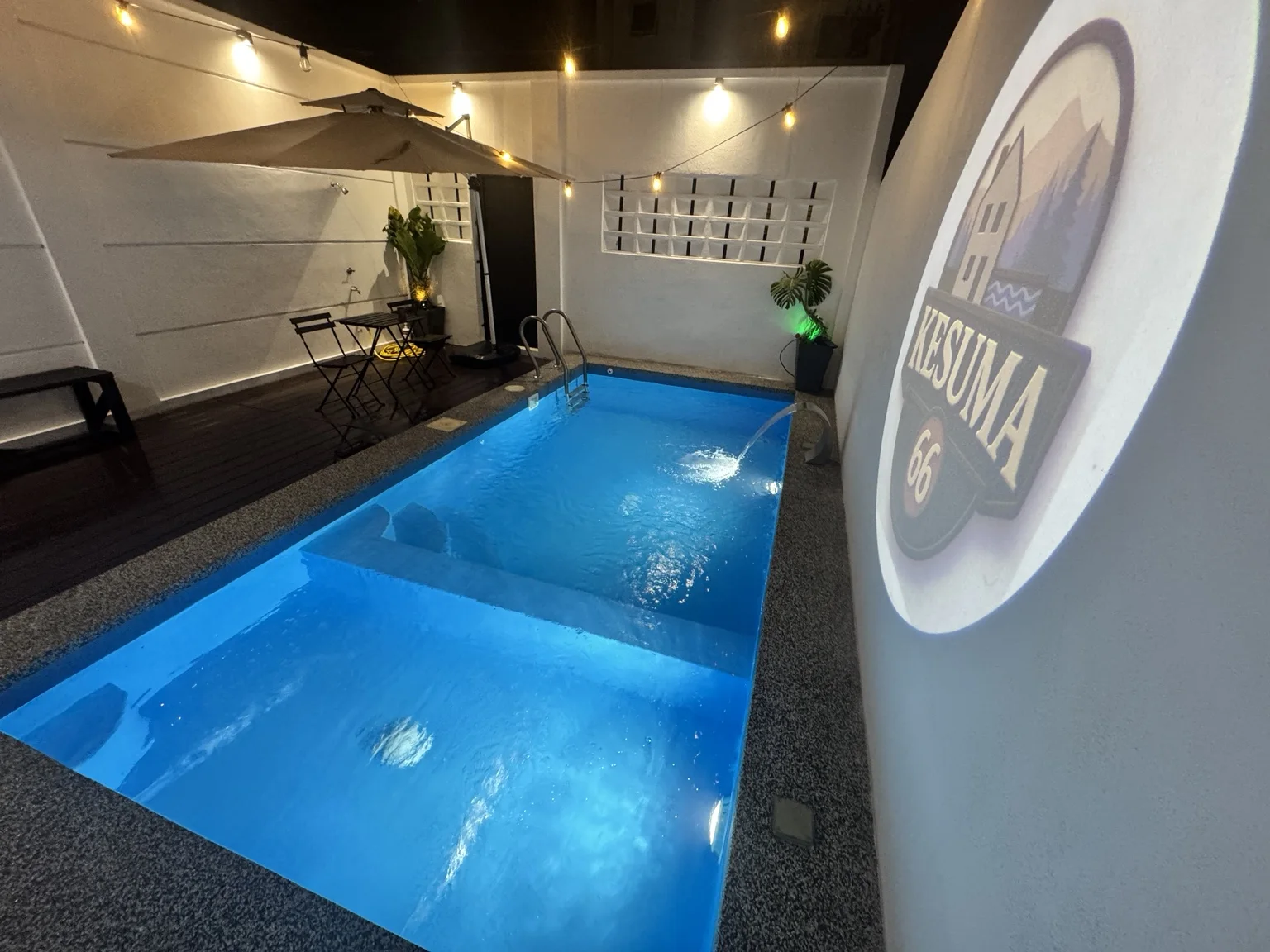 Pancuran air kolam